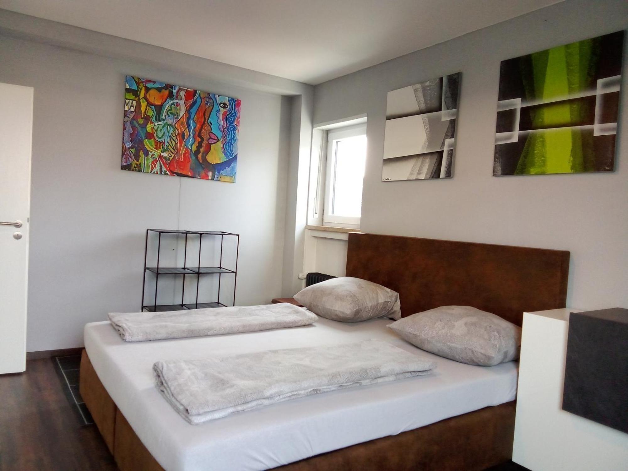 Apartments - Geraeumige 95 Qm Mit Balkon Augsburg Zewnętrze zdjęcie